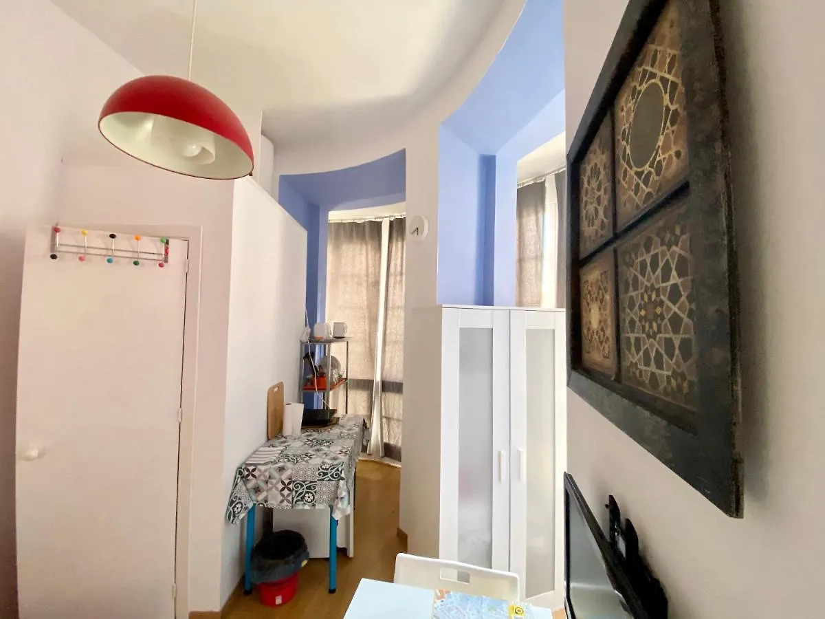 Apartamentos Babel Malaga Apartment