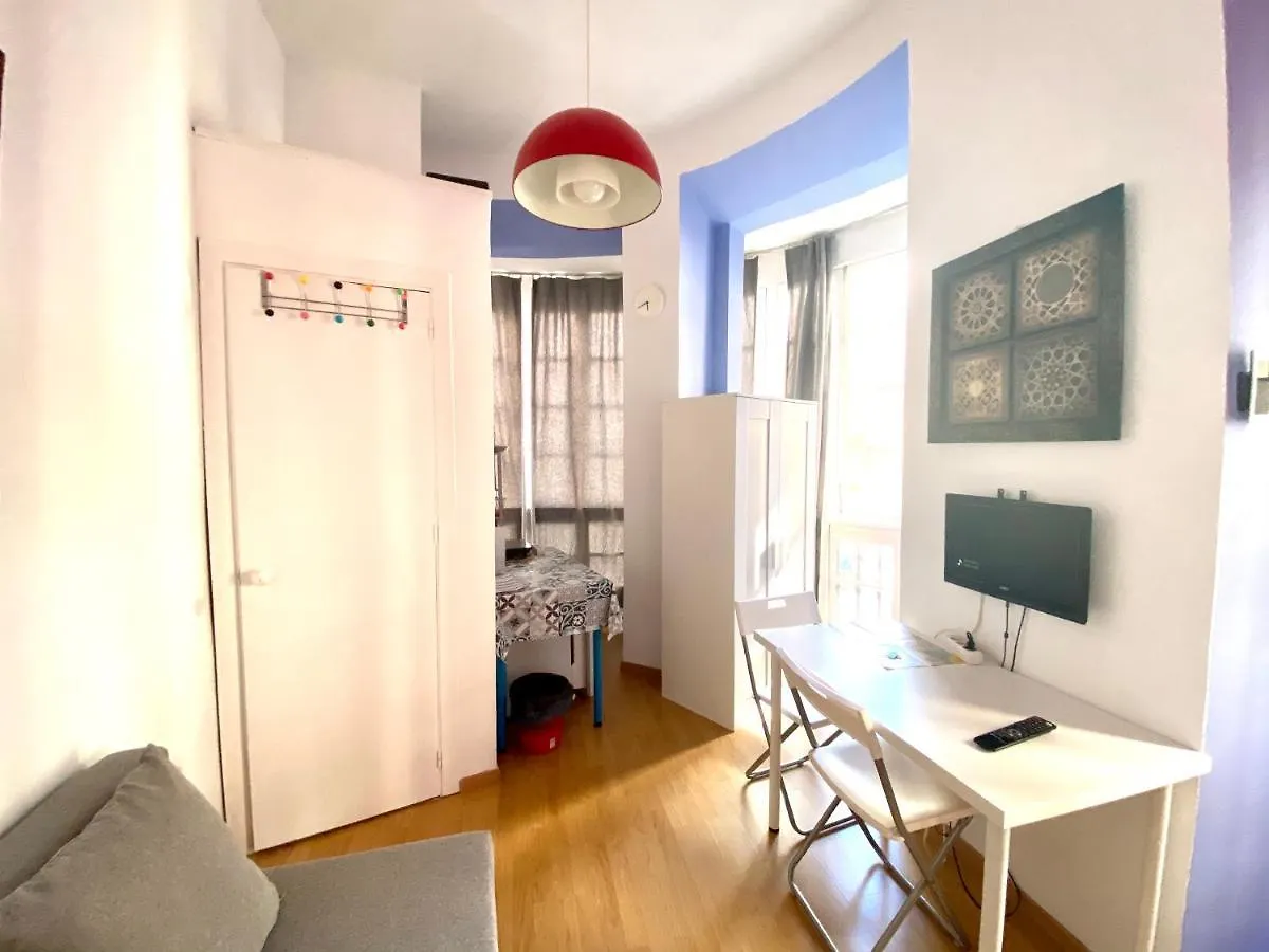 Apartamentos Babel Malaga